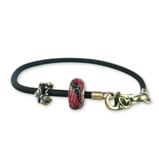 Vlinderhart armband leer