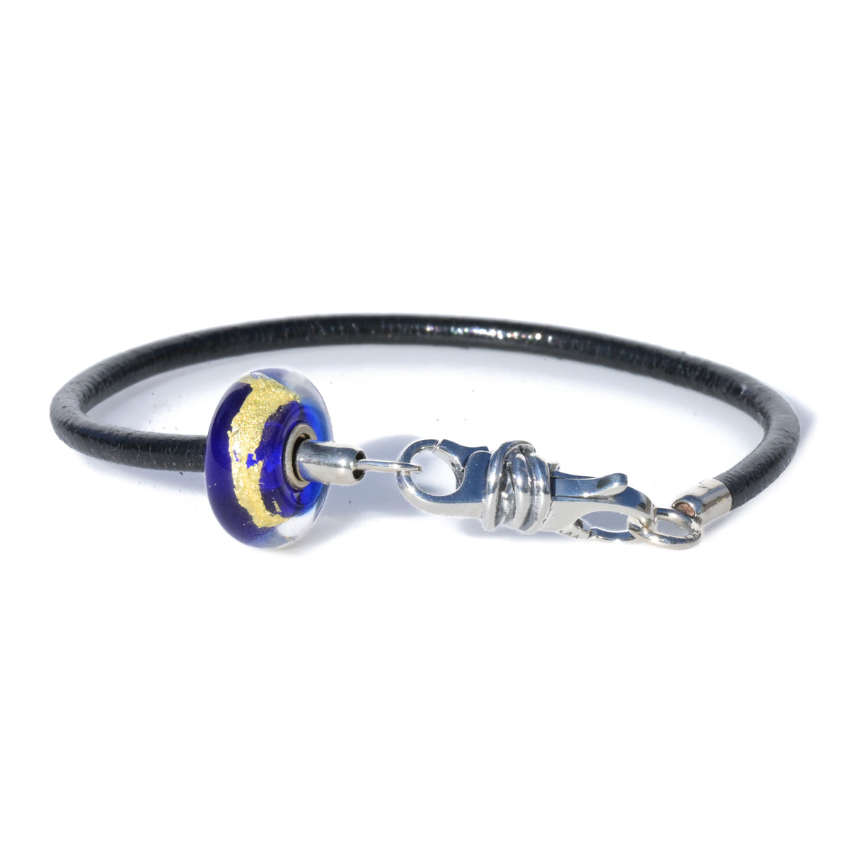 Trollbeads leren startersarmband Verbonden in geluk met Keel Chakra glaskraal en Geluksknoop-sluiting