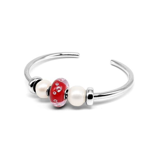 The Diamond Bead Scarlet